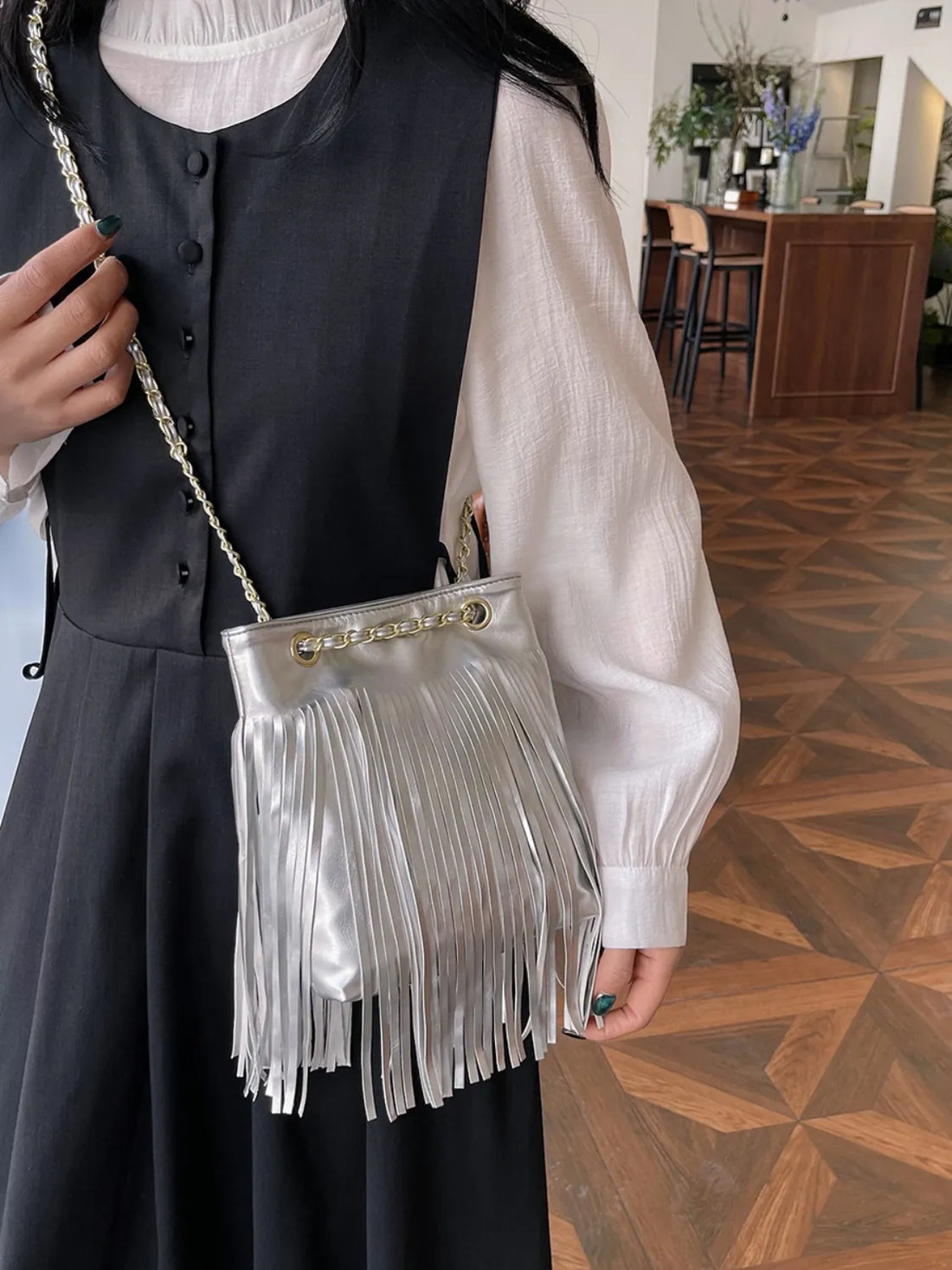 cross over leather bag